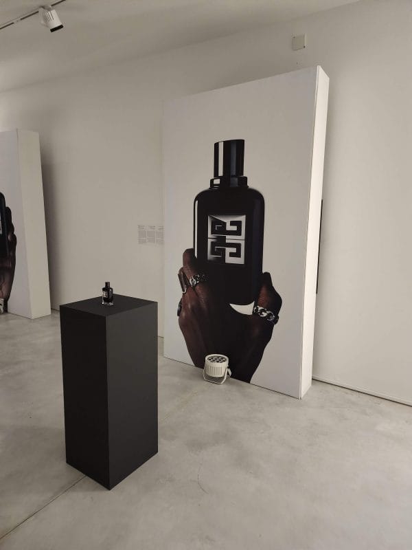 ⁦givenchy⁩ – תמונה ⁦4⁩